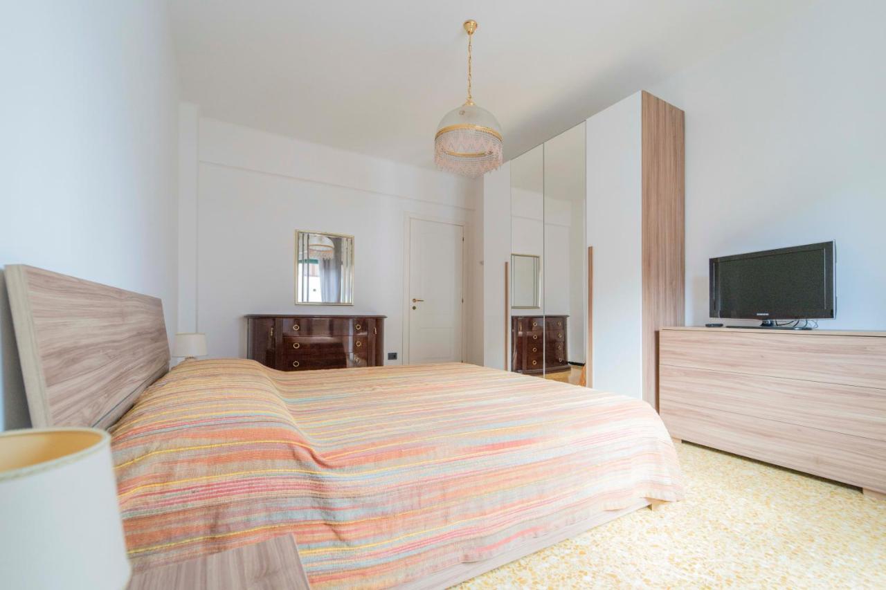 193 - Casa Via Della Chiusa - Centralissimo E Vicino Alla Baia Del Silenzio, Spiaggia E Mare 150M - Parcheggio Gratis Incluso E Aria Condizionata Sestri Levante Exteriör bild